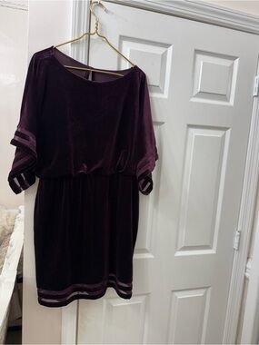 Jessica Howard Deep Plum Velvet Long-Sleeve Dress